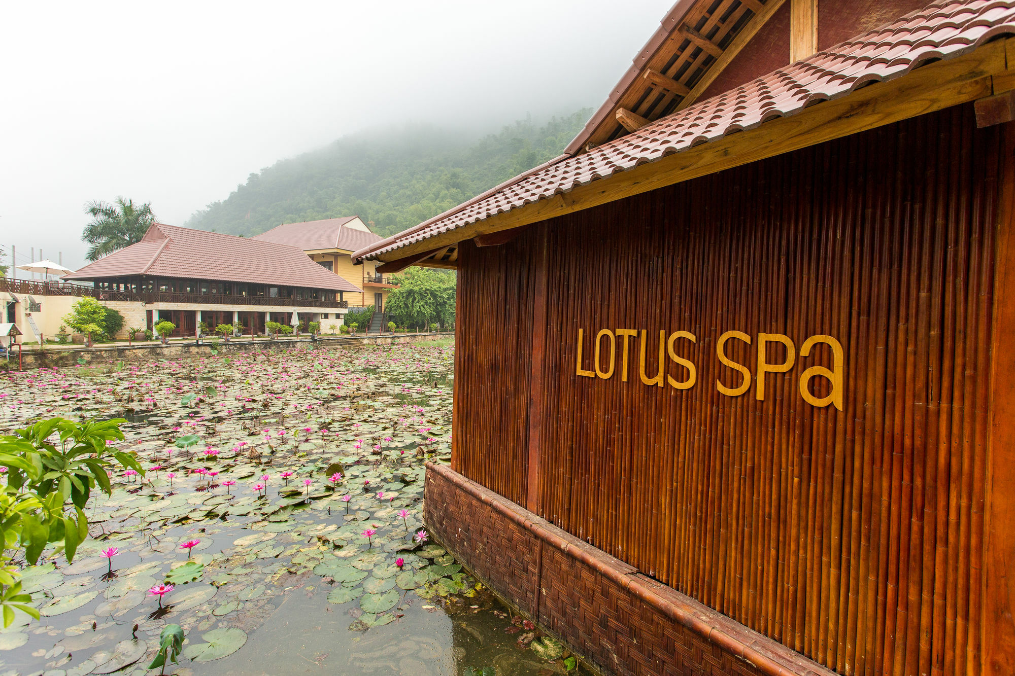 Mai Chau Lodge Hoa Binh Екстер'єр фото